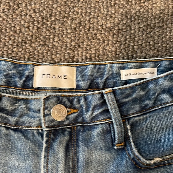 Frame Le Grand Garçon Short - Picture 2 of 7